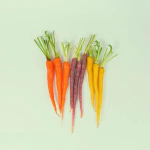 Recharge de graines de mini-carottes pour potager connect&eacute; d'int&eacute;rieur Cultive sur fond vert clair